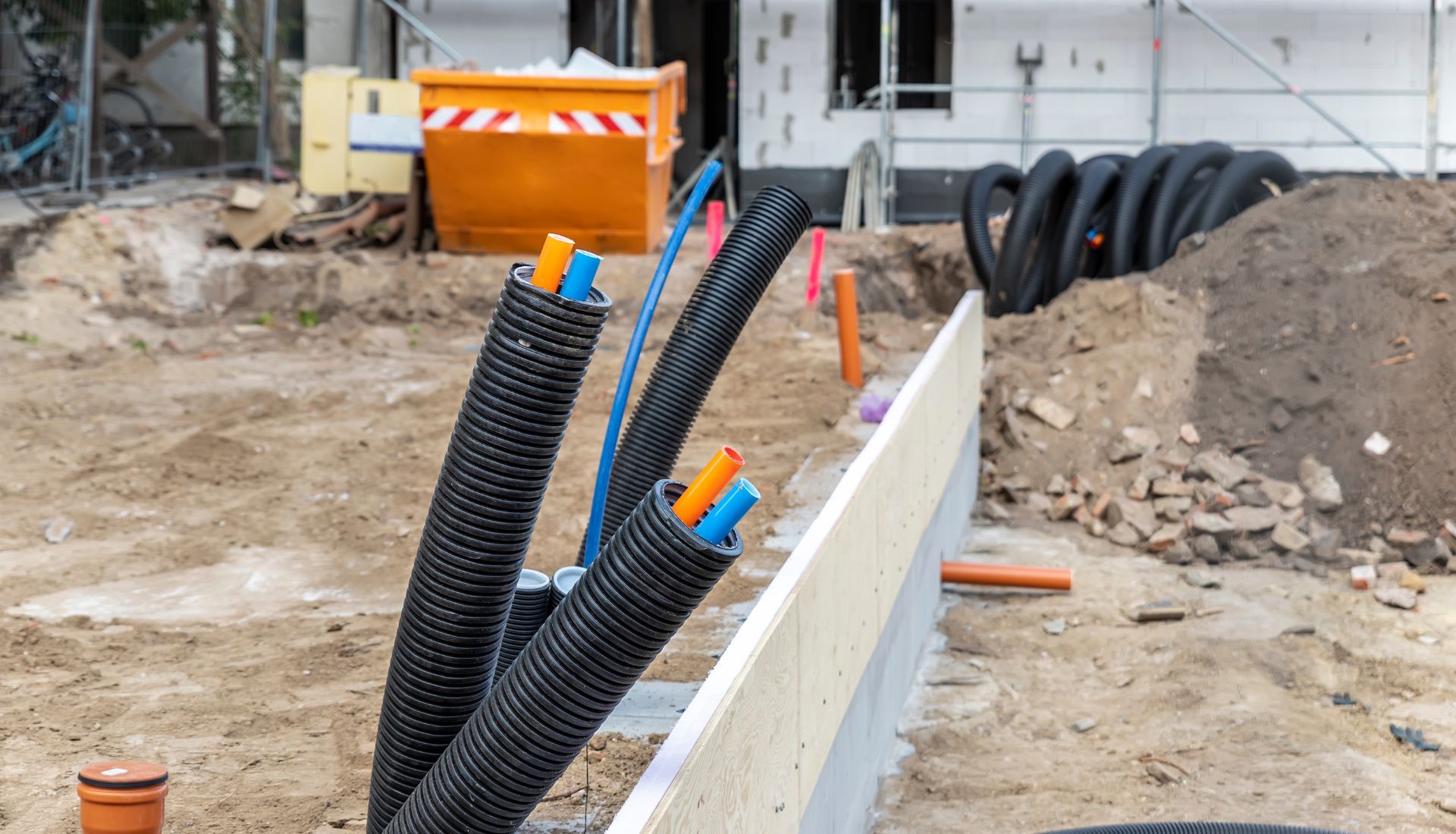 Descubre qué son los aislantes eléctricos y su importancia en la seguridad.